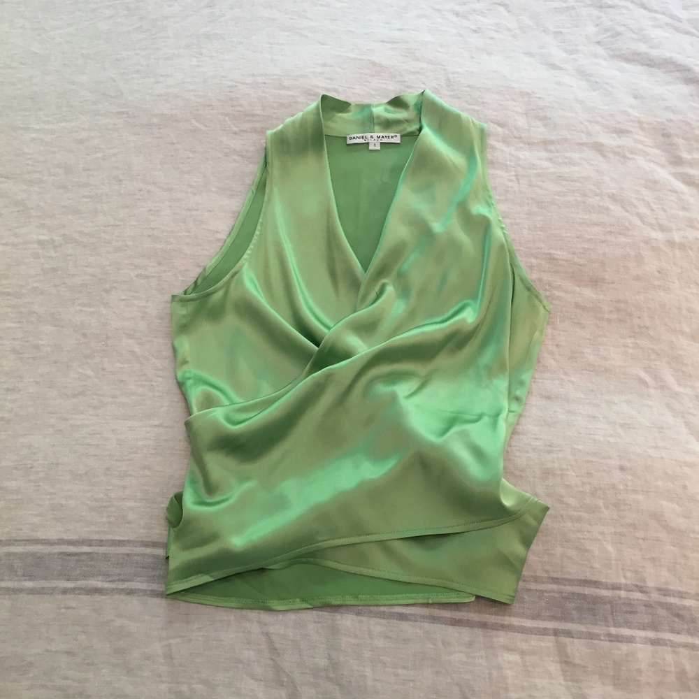 NWOT Daniel & Mayer Milano silk blend wrap top